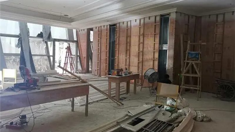 工装地面材料：如何权衡其优缺点？**